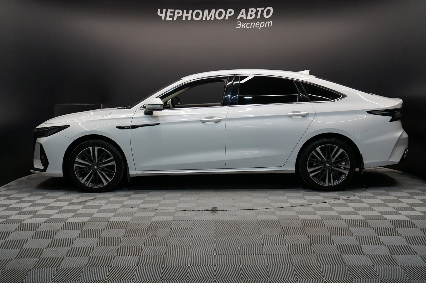 CHERY-Arrizo 8, I 2024 Автомат робот