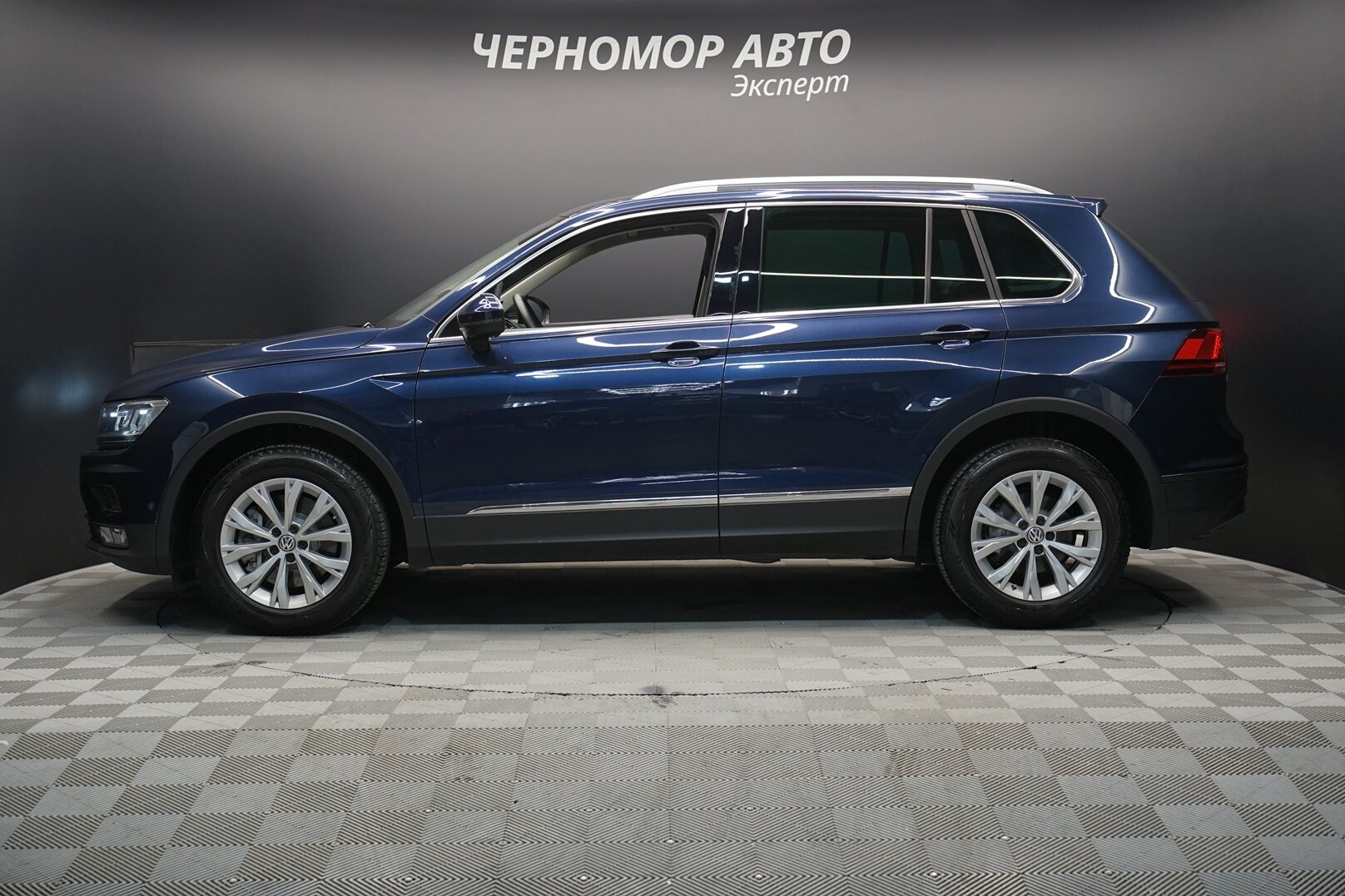 Volkswagen-Tiguan, II 2017 Автомат робот